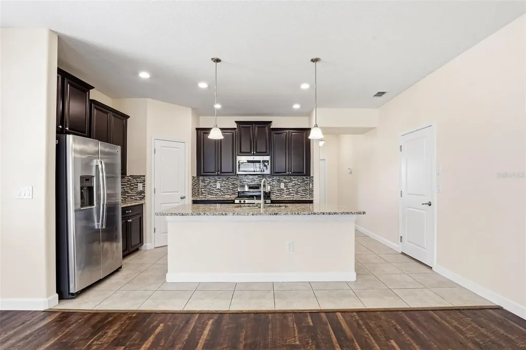 21486 Billowy Jaunt Drive Land O Lakes FL 34637