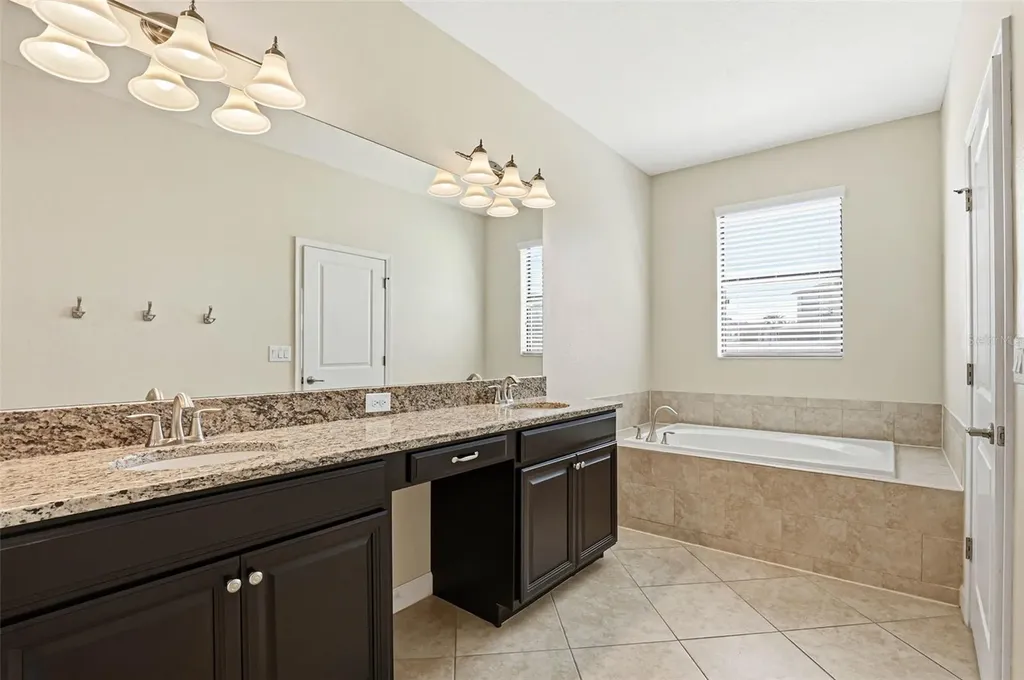 21486 Billowy Jaunt Drive Land O Lakes FL 34637