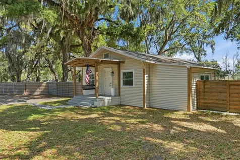 36104 Emeralda Avenue Leesburg FL 34788