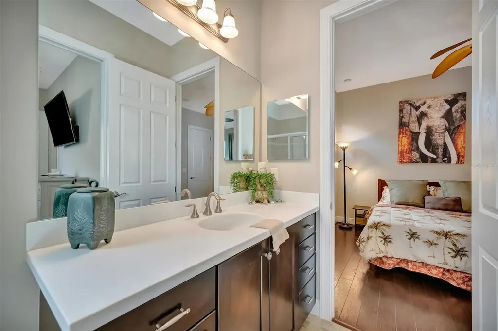 1022 Kestrel Court Bradenton FL 34208
