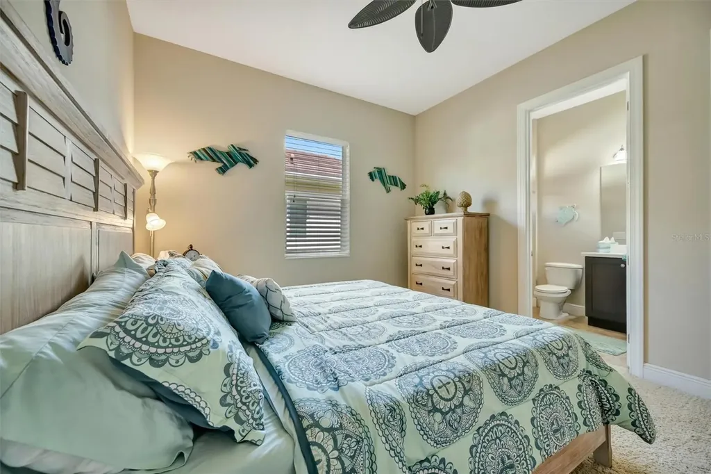 1022 Kestrel Court Bradenton FL 34208