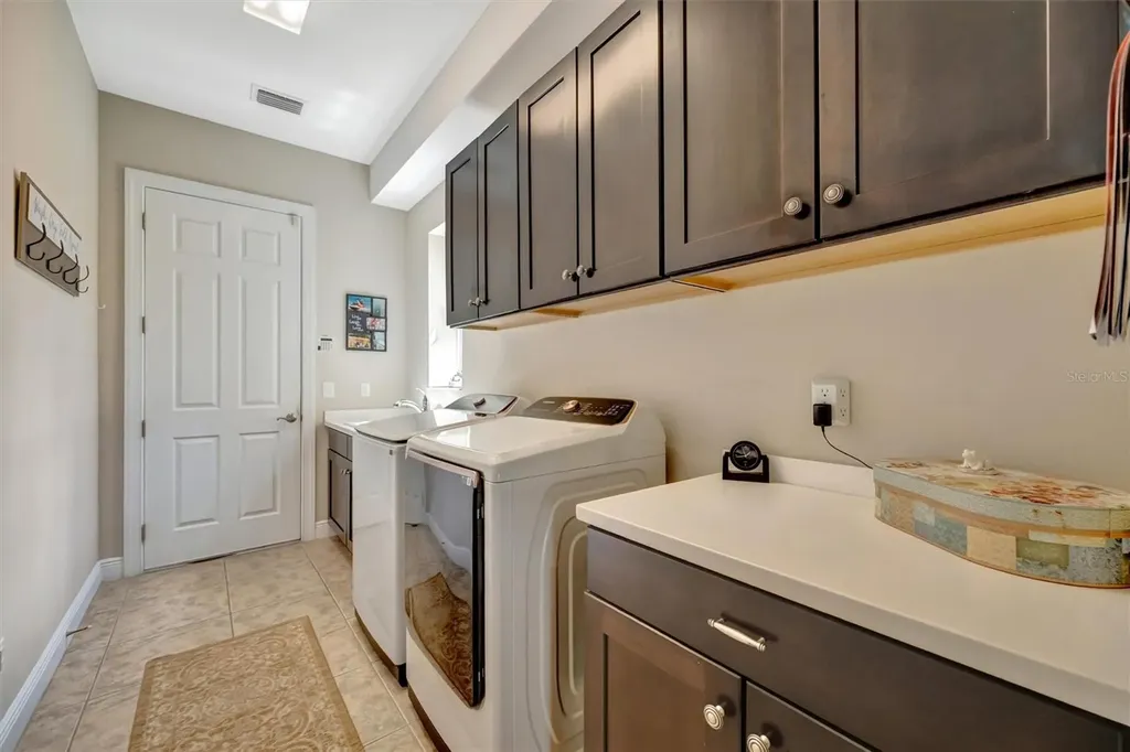 1022 Kestrel Court Bradenton FL 34208