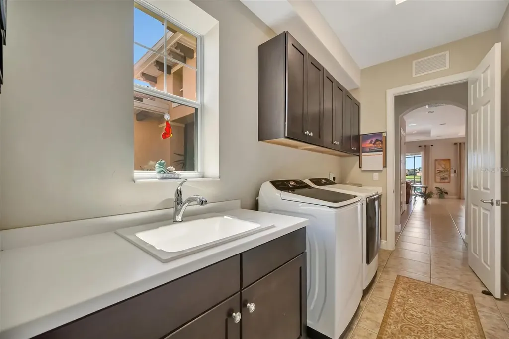 1022 Kestrel Court Bradenton FL 34208