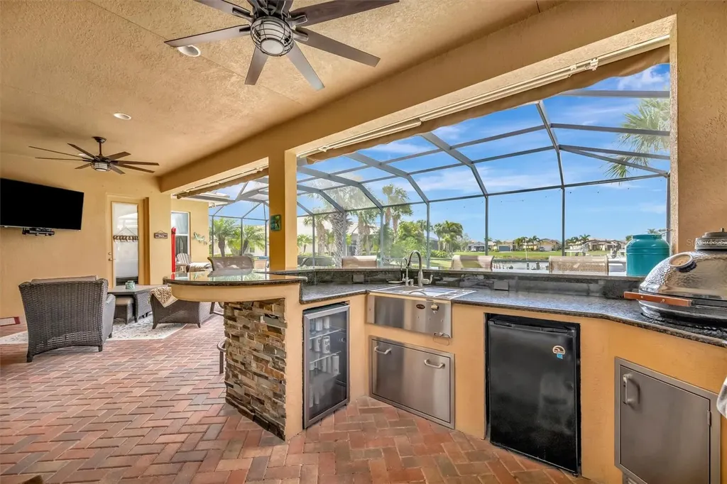 1022 Kestrel Court Bradenton FL 34208