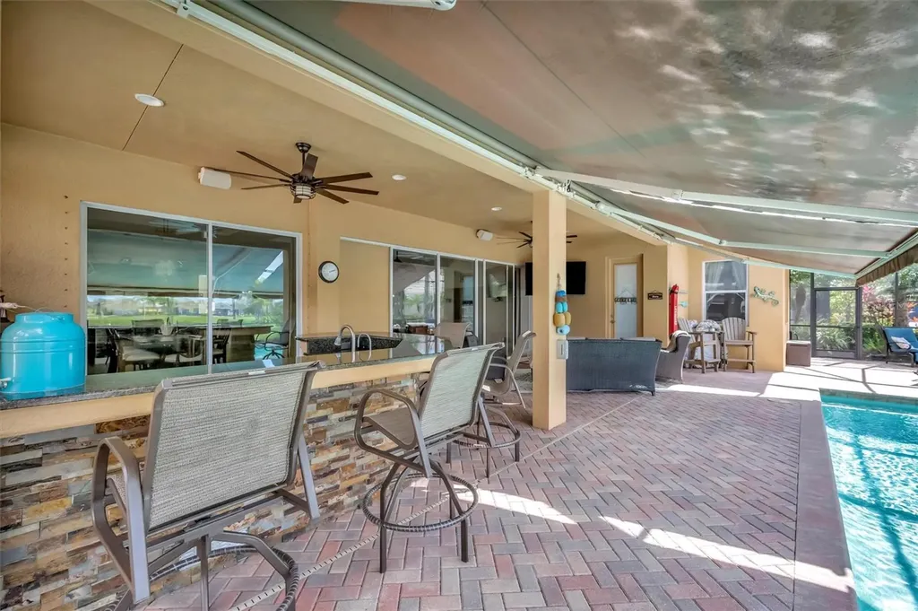 1022 Kestrel Court Bradenton FL 34208