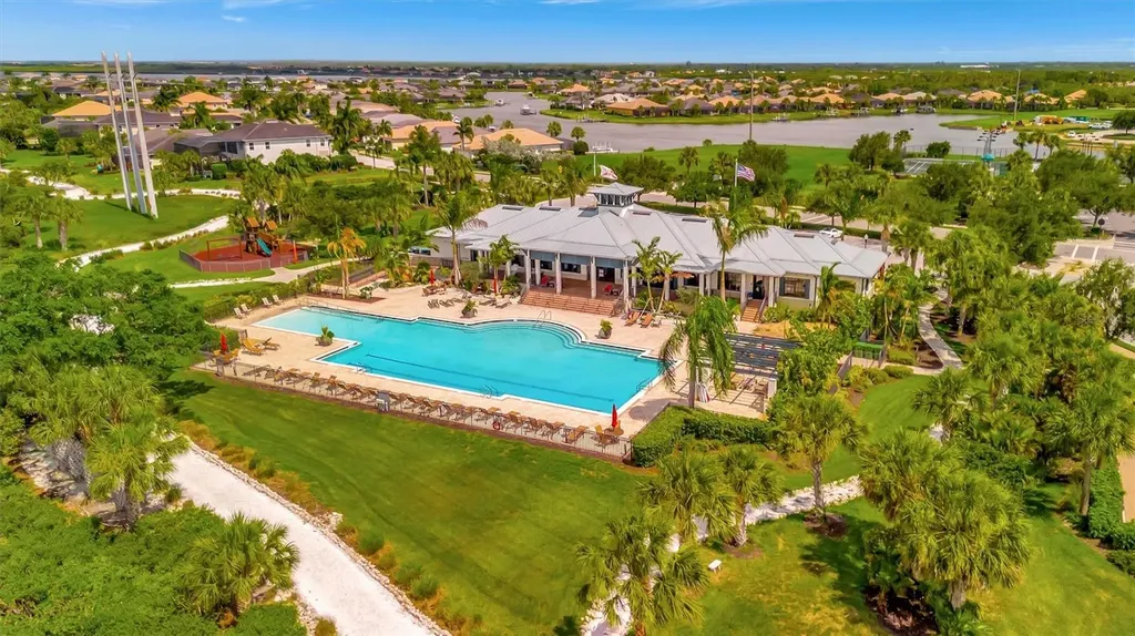 1022 Kestrel Court Bradenton FL 34208
