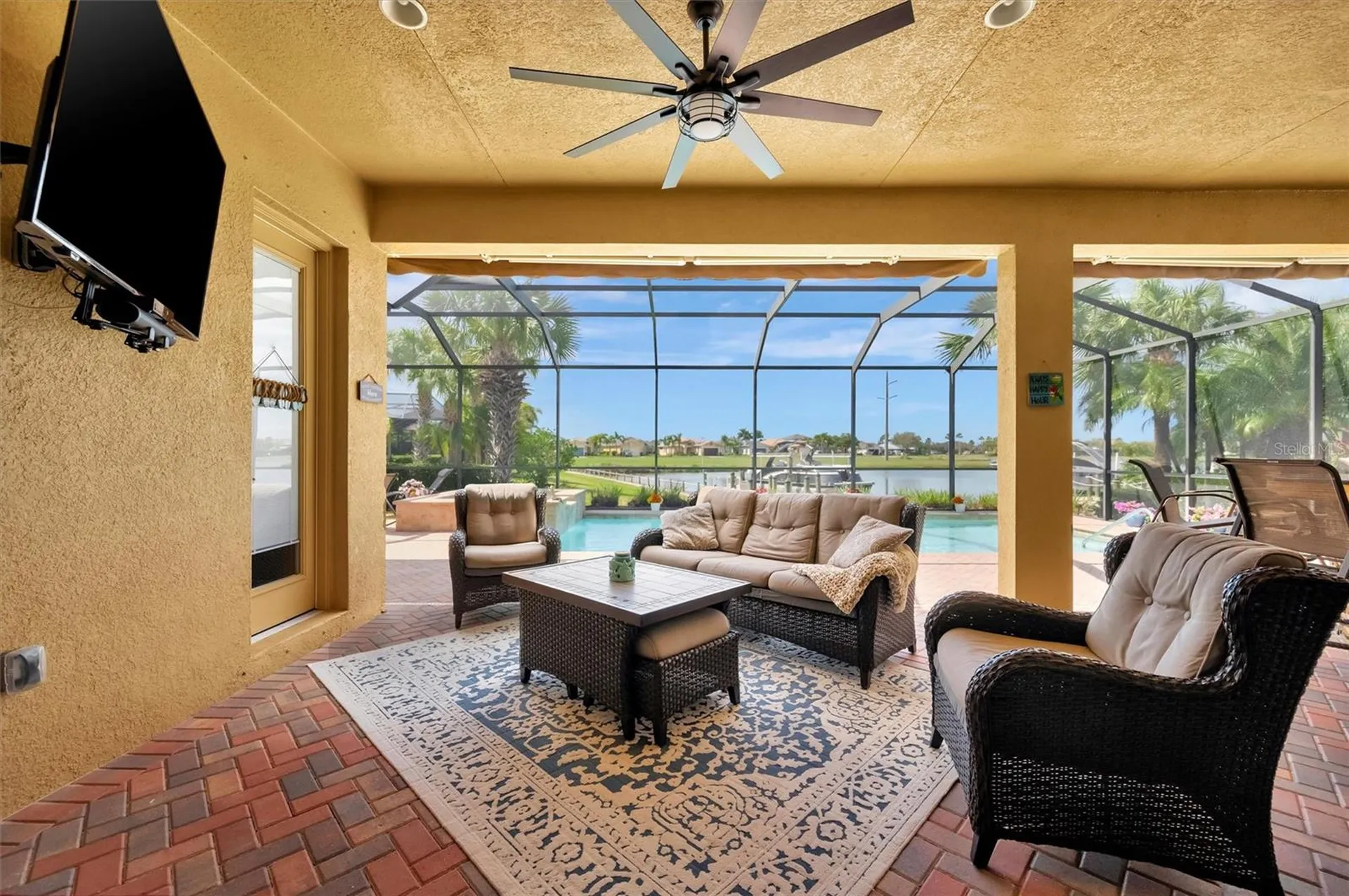 1022 Kestrel Court Bradenton FL 34208