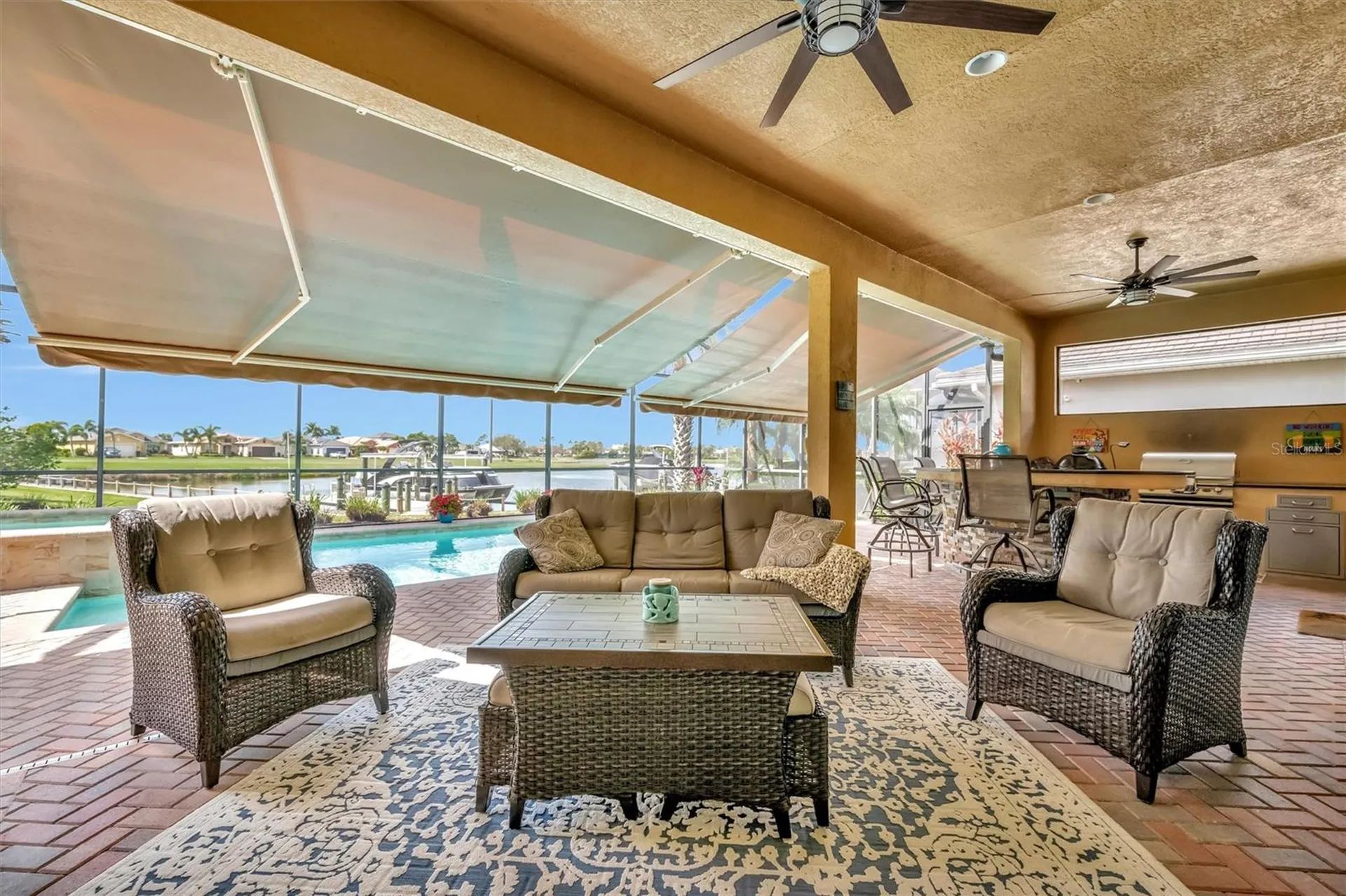 1022 Kestrel Court Bradenton FL 34208