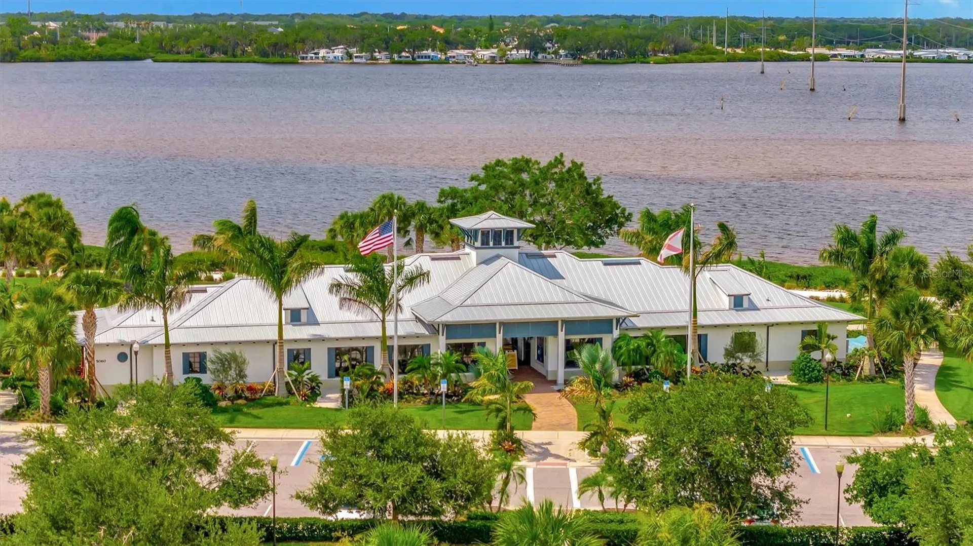 1022 Kestrel Court Bradenton FL 34208