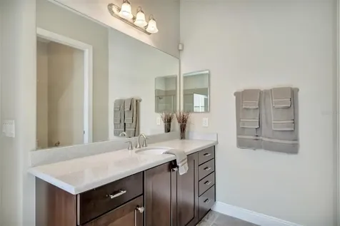 1022 Kestrel Court Bradenton FL 34208