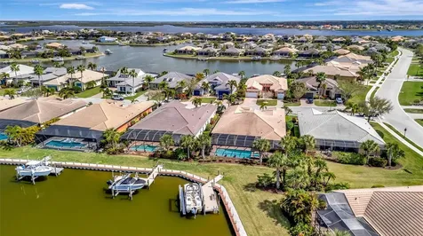 1022 Kestrel Court Bradenton FL 34208