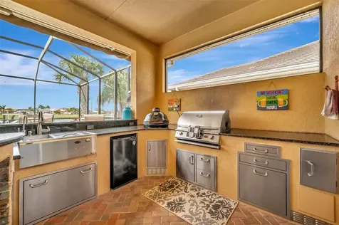 1022 Kestrel Court Bradenton FL 34208