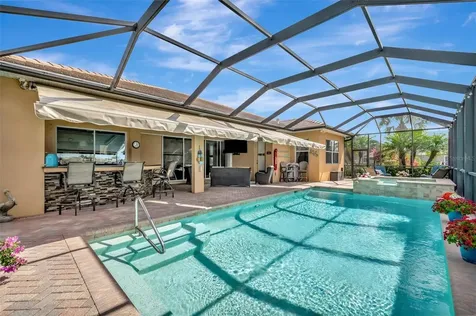 1022 Kestrel Court Bradenton FL 34208