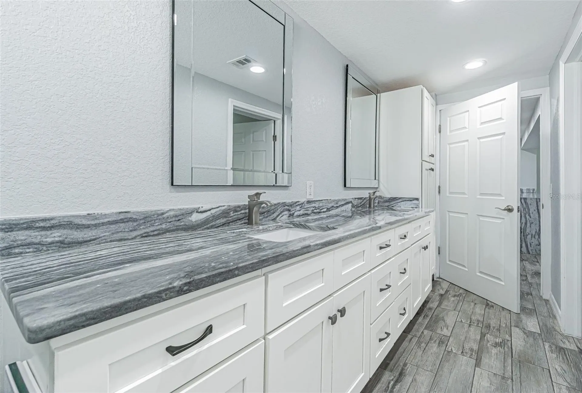 1125 Fernwood Drive Holiday FL 34690