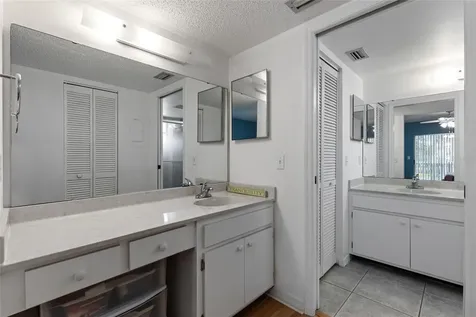 410 Cerromar Circle S Venice FL 34293