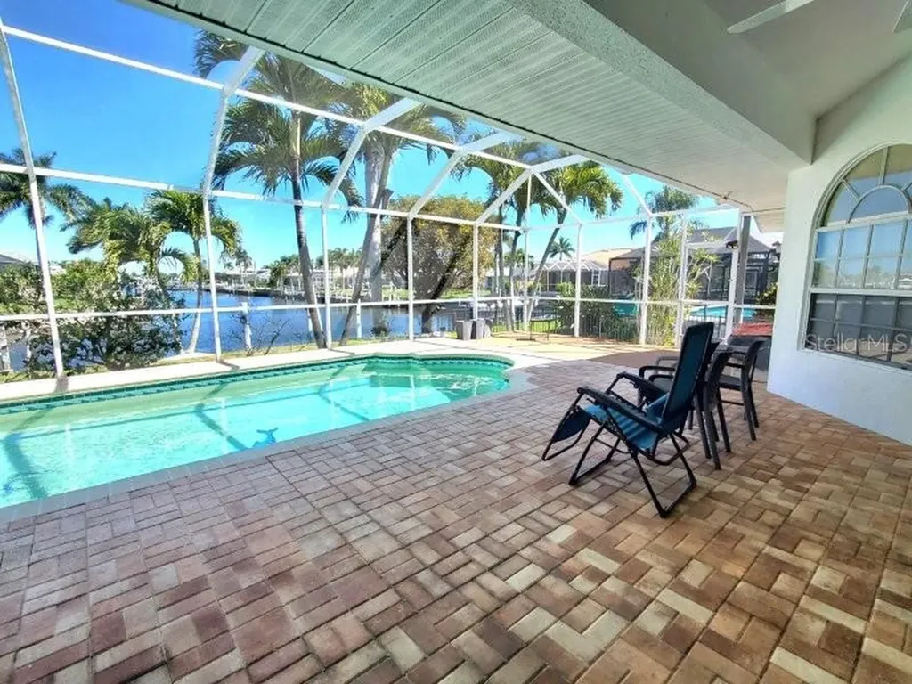 1980 Aqui Esta Drive Punta Gorda FL 33950