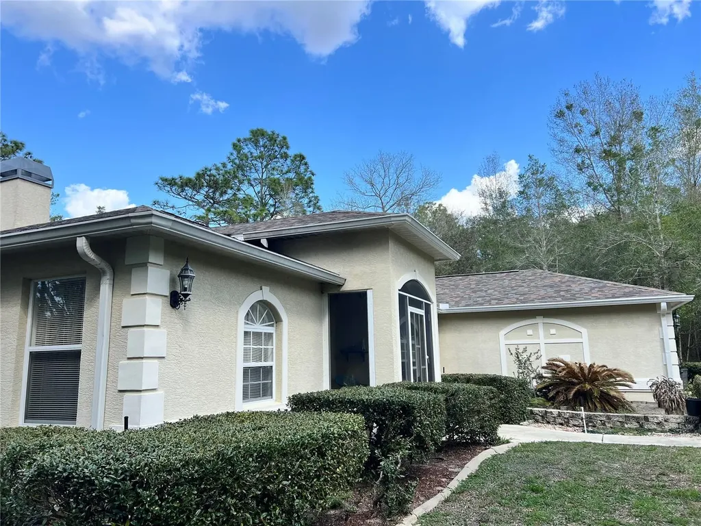1995 E Newhaven Street Inverness FL 34453