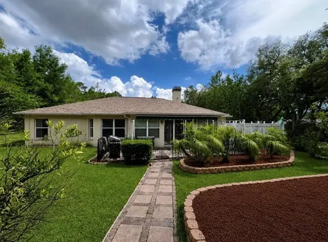 1995 E Newhaven Street Inverness FL 34453