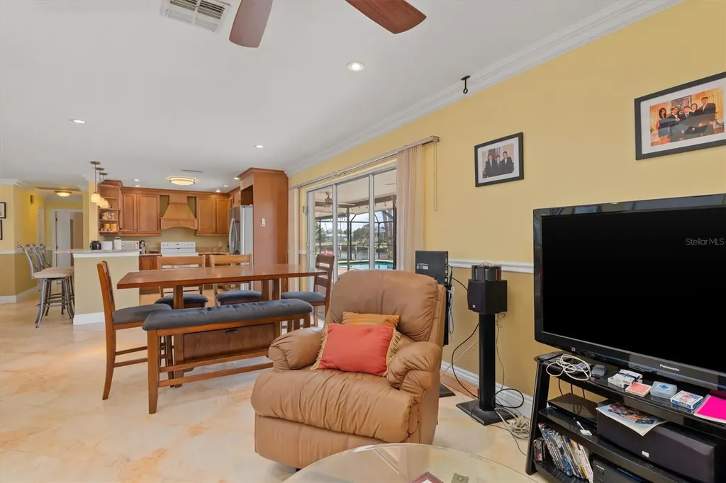 109 Peckham Street SE Port Charlotte FL 33952