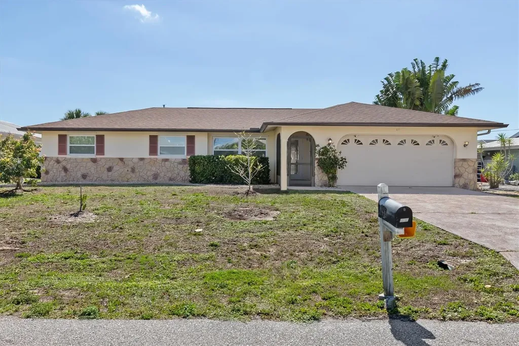 109 Peckham Street SE Port Charlotte FL 33952