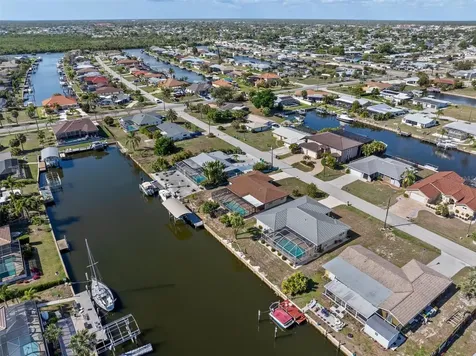 109 Peckham Street SE Port Charlotte FL 33952