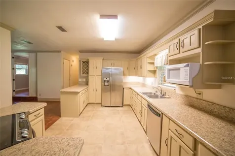 1009 NW 39th Drive Gainesville FL 32605