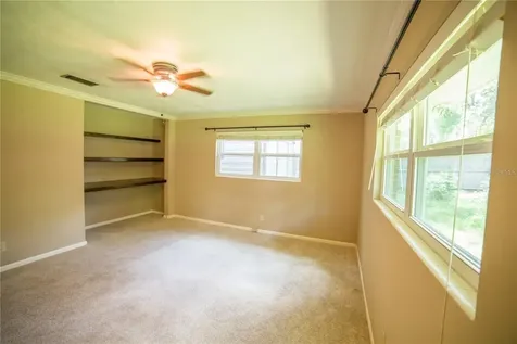 1009 NW 39th Drive Gainesville FL 32605