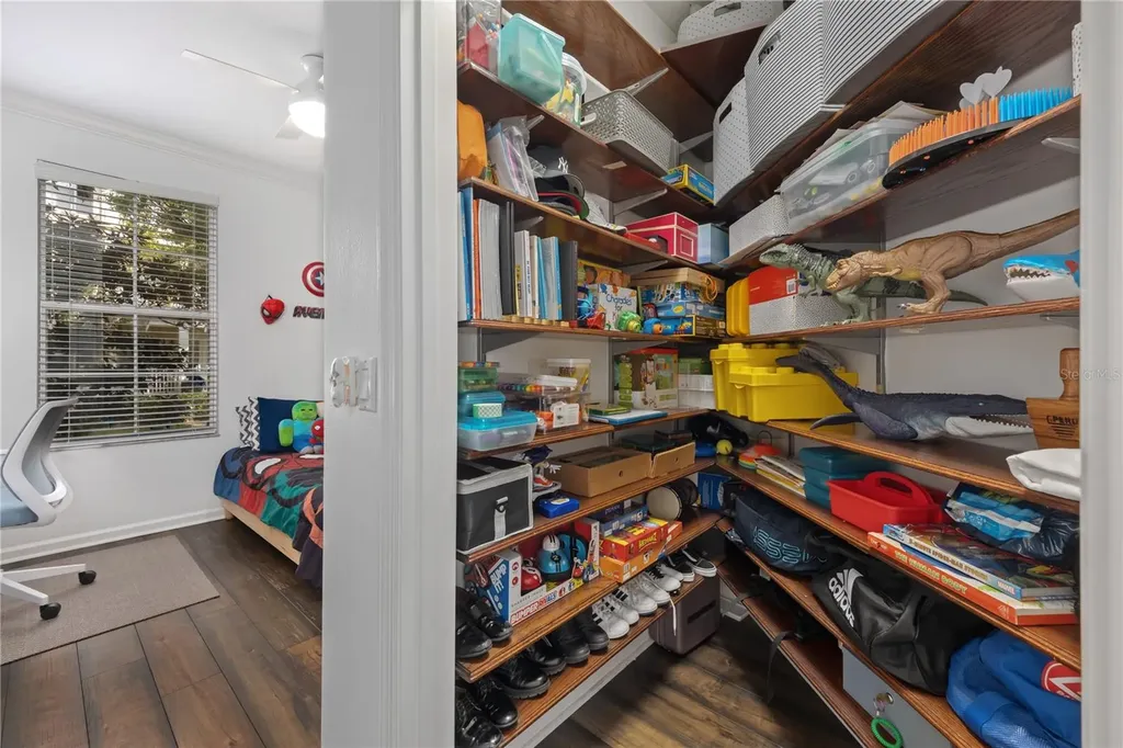 4392 Wardell Place Orlando FL 32814