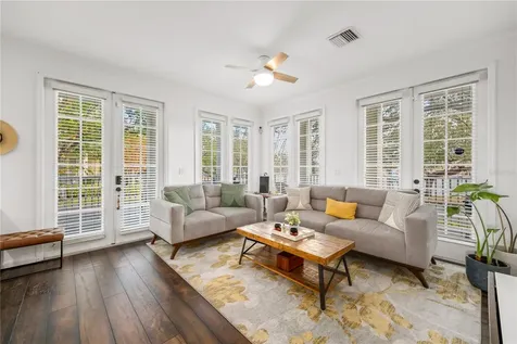 4392 Wardell Place Orlando FL 32814