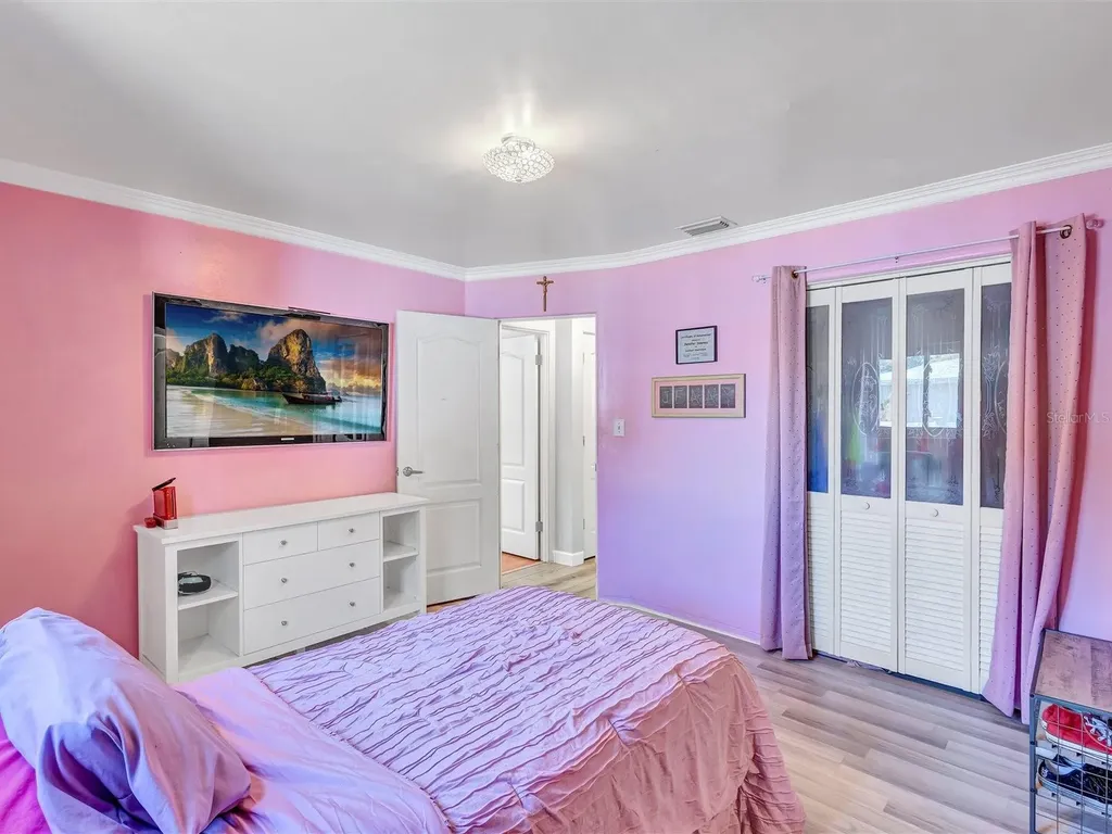 4451 14th Avenue N St Petersburg FL 33713