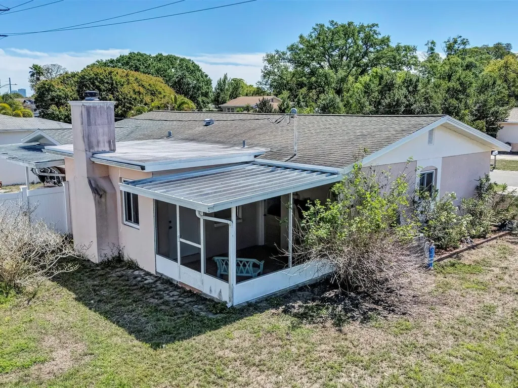 4451 14th Avenue N St Petersburg FL 33713