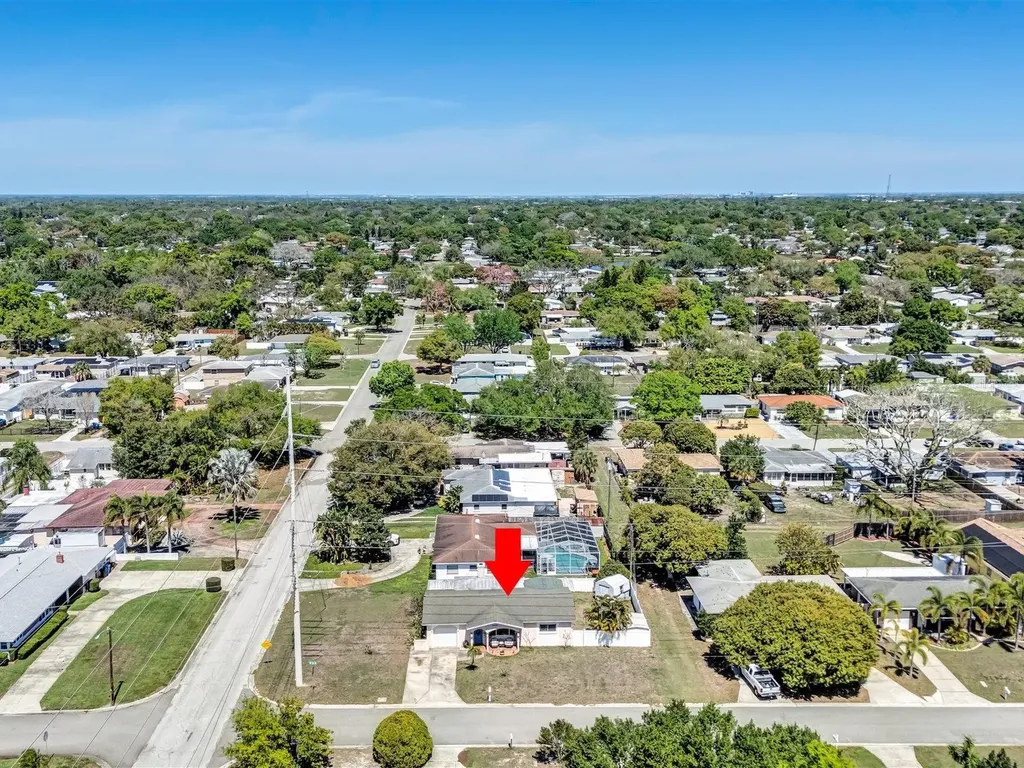 4451 14th Avenue N St Petersburg FL 33713