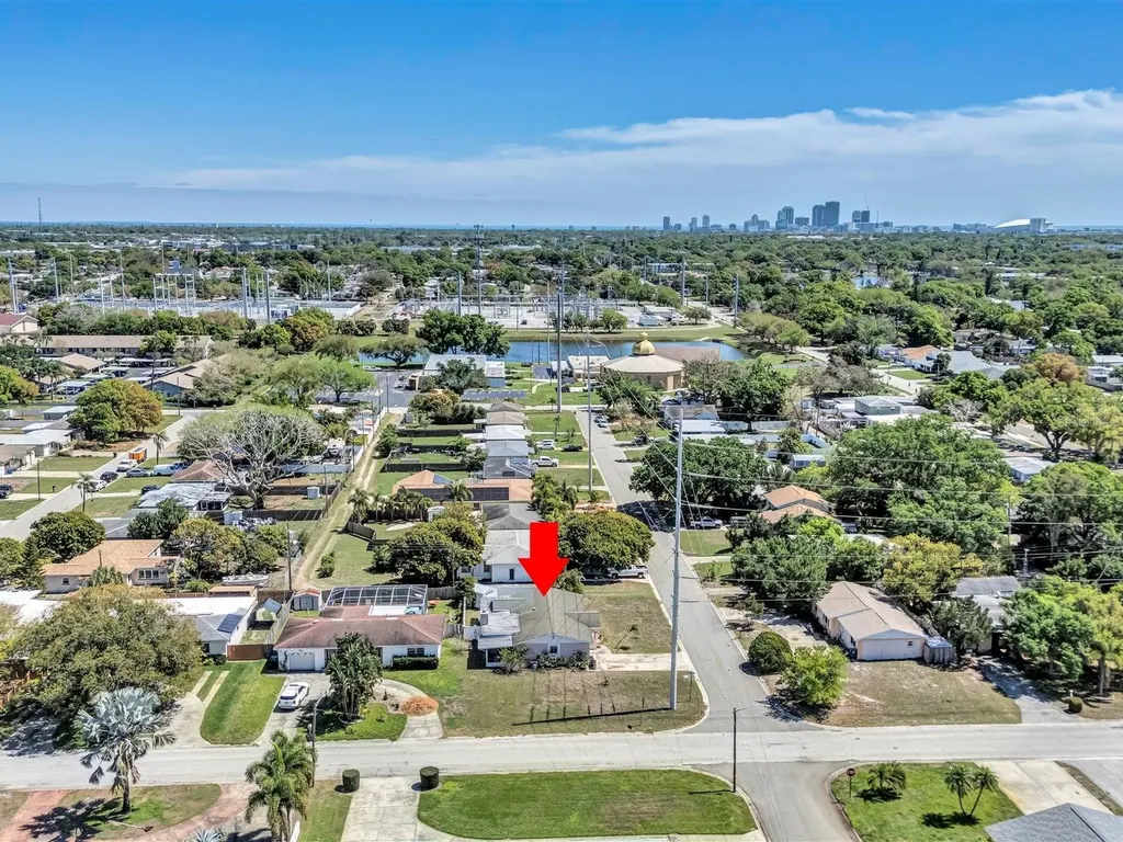 4451 14th Avenue N St Petersburg FL 33713