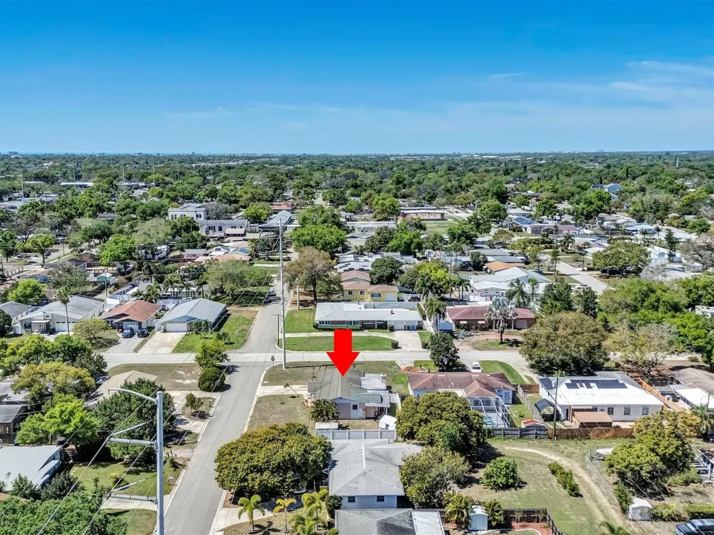 4451 14th Avenue N St Petersburg FL 33713