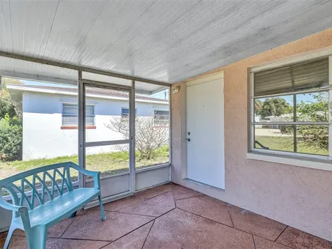 4451 14th Avenue N St Petersburg FL 33713