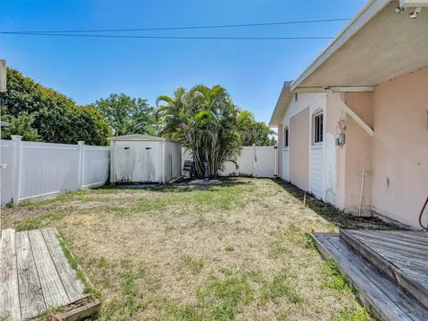 4451 14th Avenue N St Petersburg FL 33713