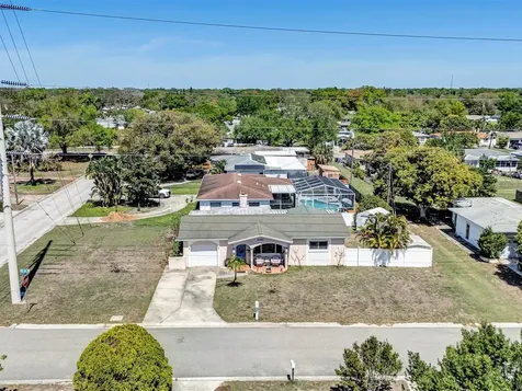 4451 14th Avenue N St Petersburg FL 33713