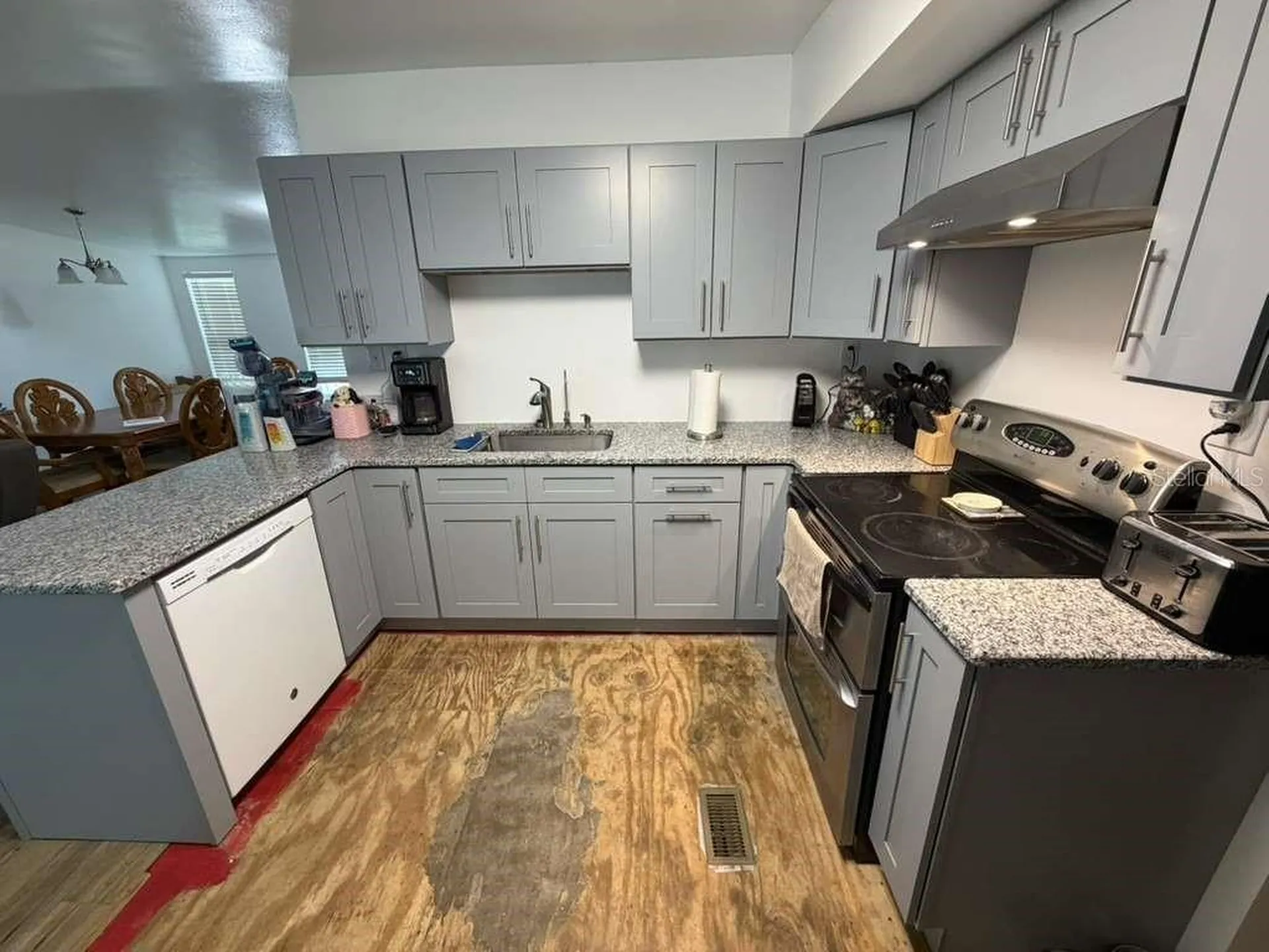 2412 Island Oaks W Lakeland FL 33805