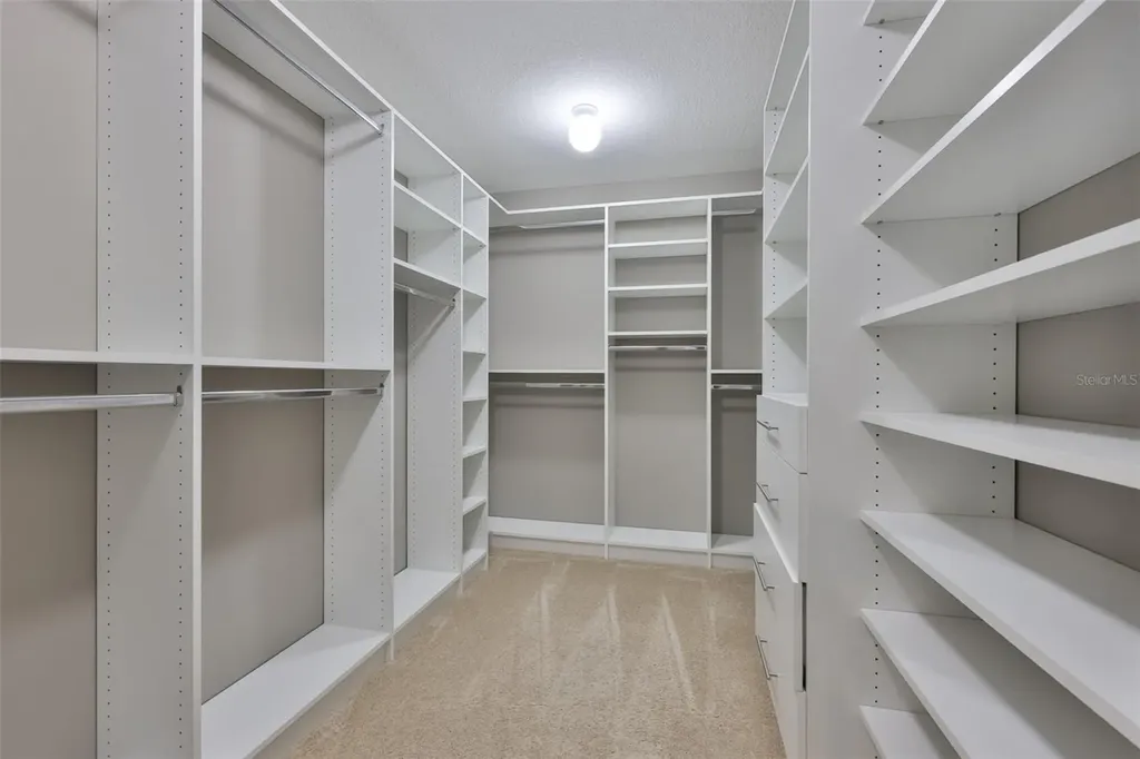 6330 Lantern View Place Apollo Beach FL 33572