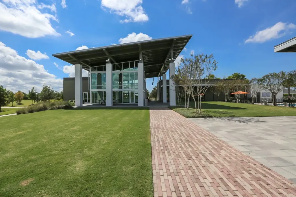 6330 Lantern View Place Apollo Beach FL 33572