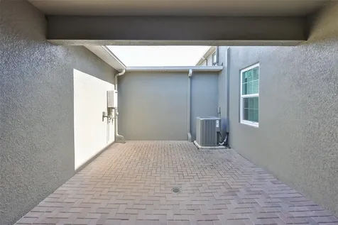 6330 Lantern View Place Apollo Beach FL 33572