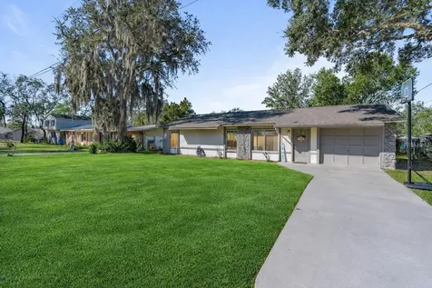 1380 2nd Avenue Deland FL 32724