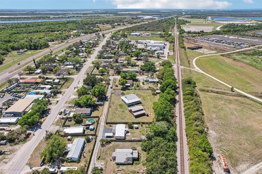 4213 Uncle Brack Avenue Ruskin FL 33570