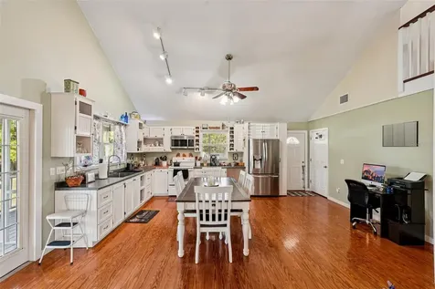 4213 Uncle Brack Avenue Ruskin FL 33570