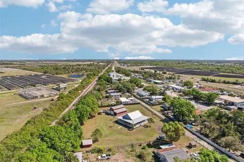 4213 Uncle Brack Avenue Ruskin FL 33570
