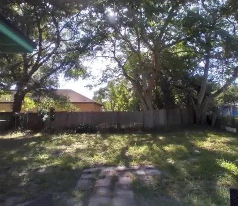 1523 Amaros Avenue Orlando FL 32811
