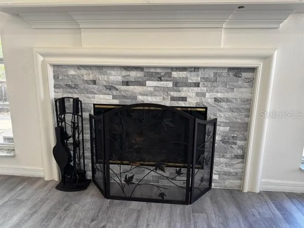 306 Oak Park Place Casselberry FL 32707