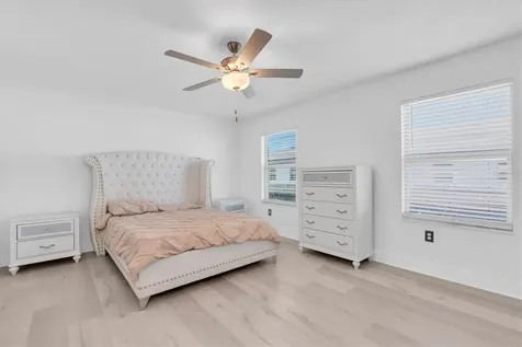 8249 Crescent Oaks Drive New Port Richey FL 34655