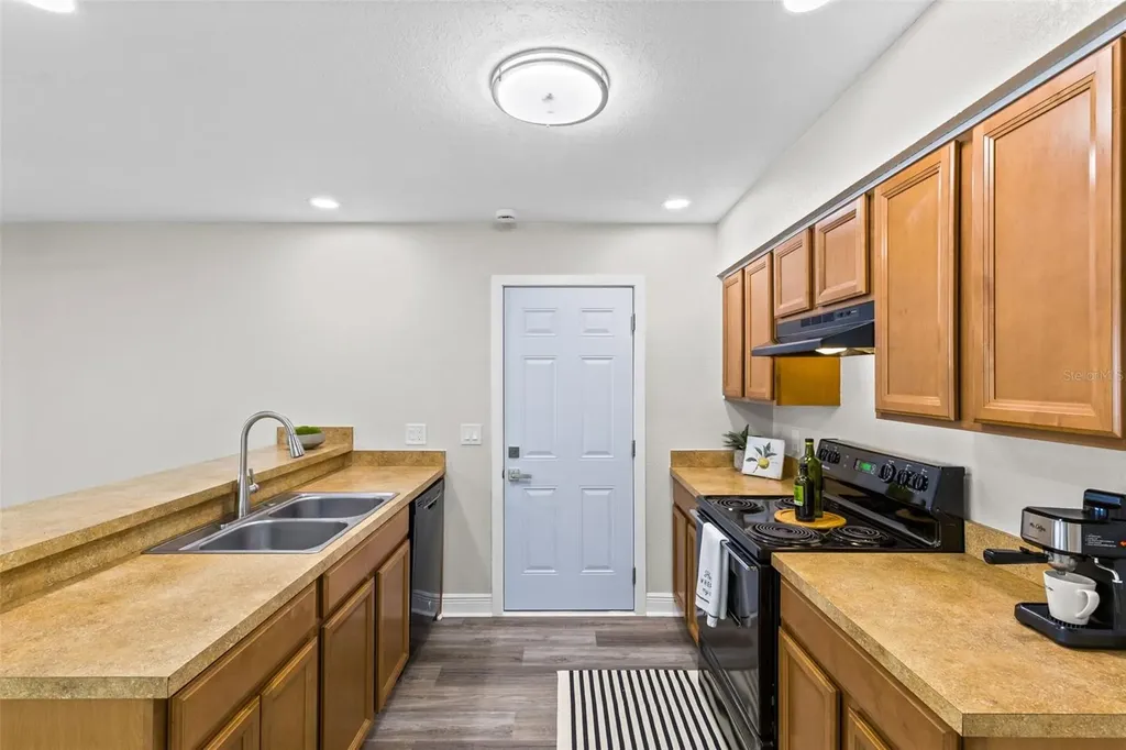10230 Genesee Lane Orlando FL 32821