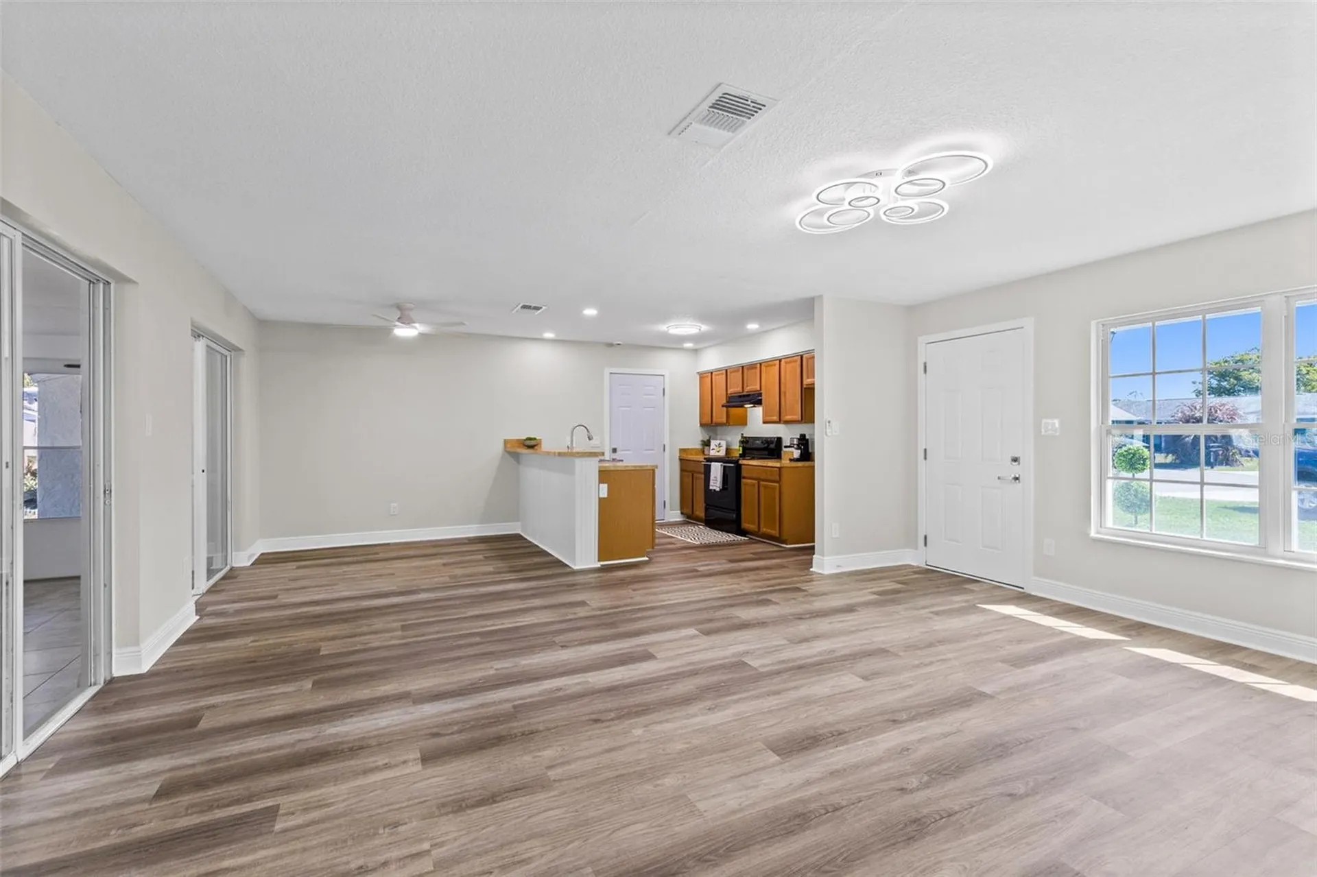 10230 Genesee Lane Orlando FL 32821